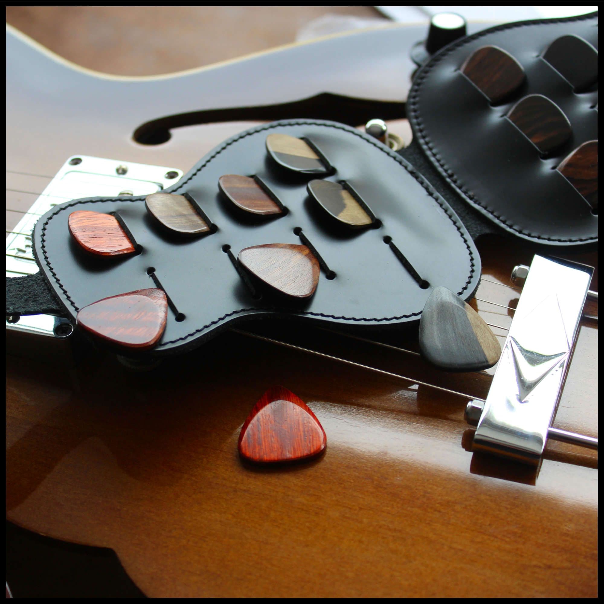 Plectrum Wallet - 18 Electric Guitar Picks | Timber Tones - Timber Tones